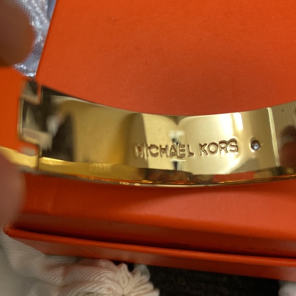 Michael Kors bracelet - Picture 3 of 4